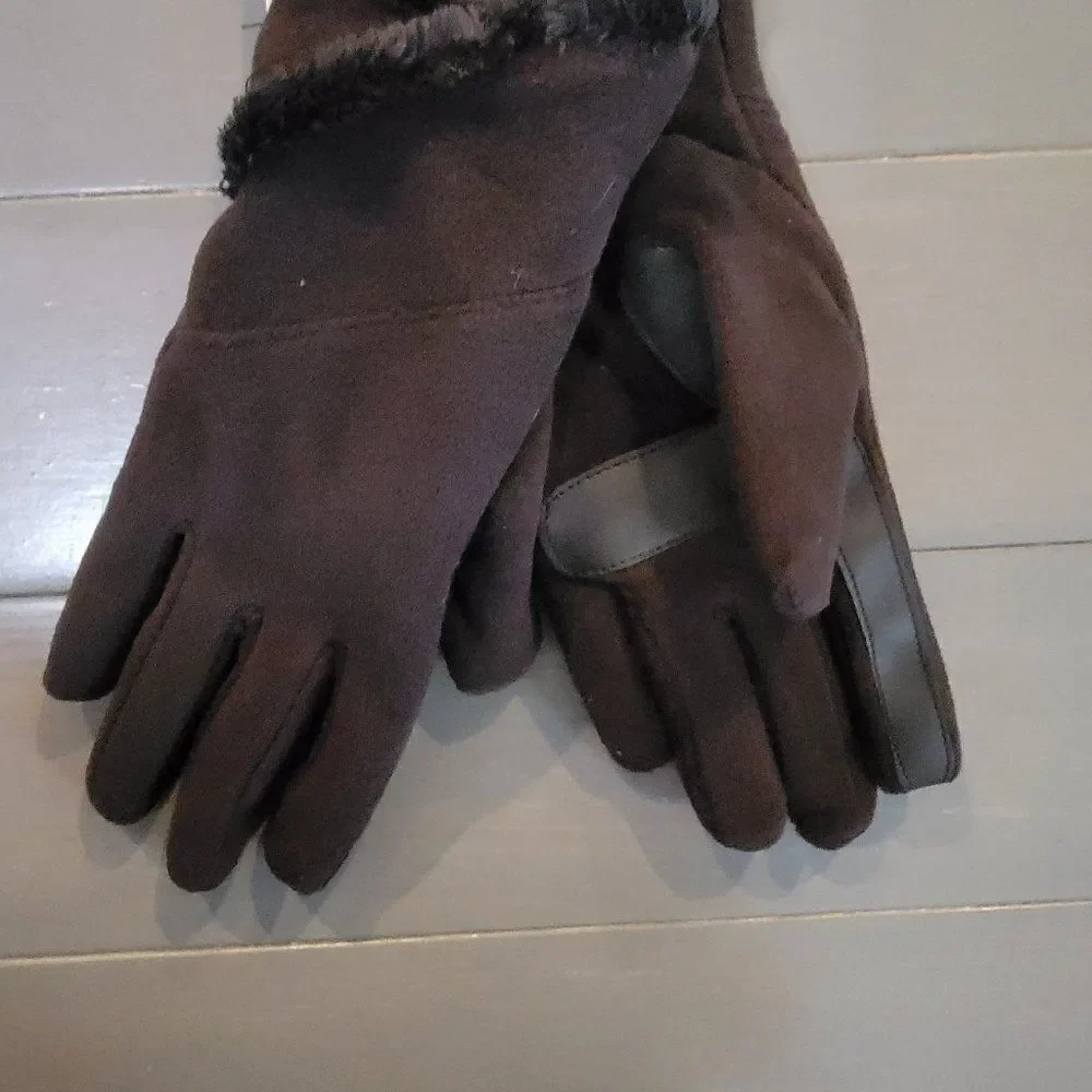 Isotoner Women Lined Recycled Stretch Fleece Water Repellant Gloves One …